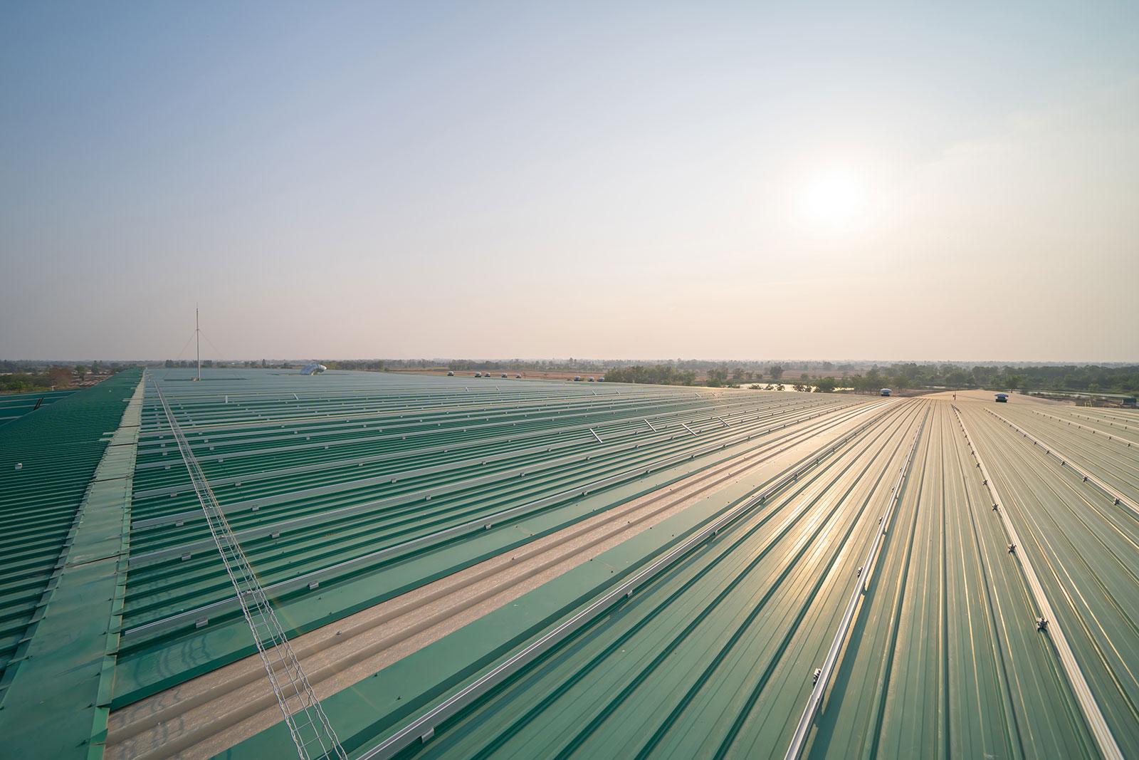 metal-sheet-corrugated-roof-on-rooftop-of-industry