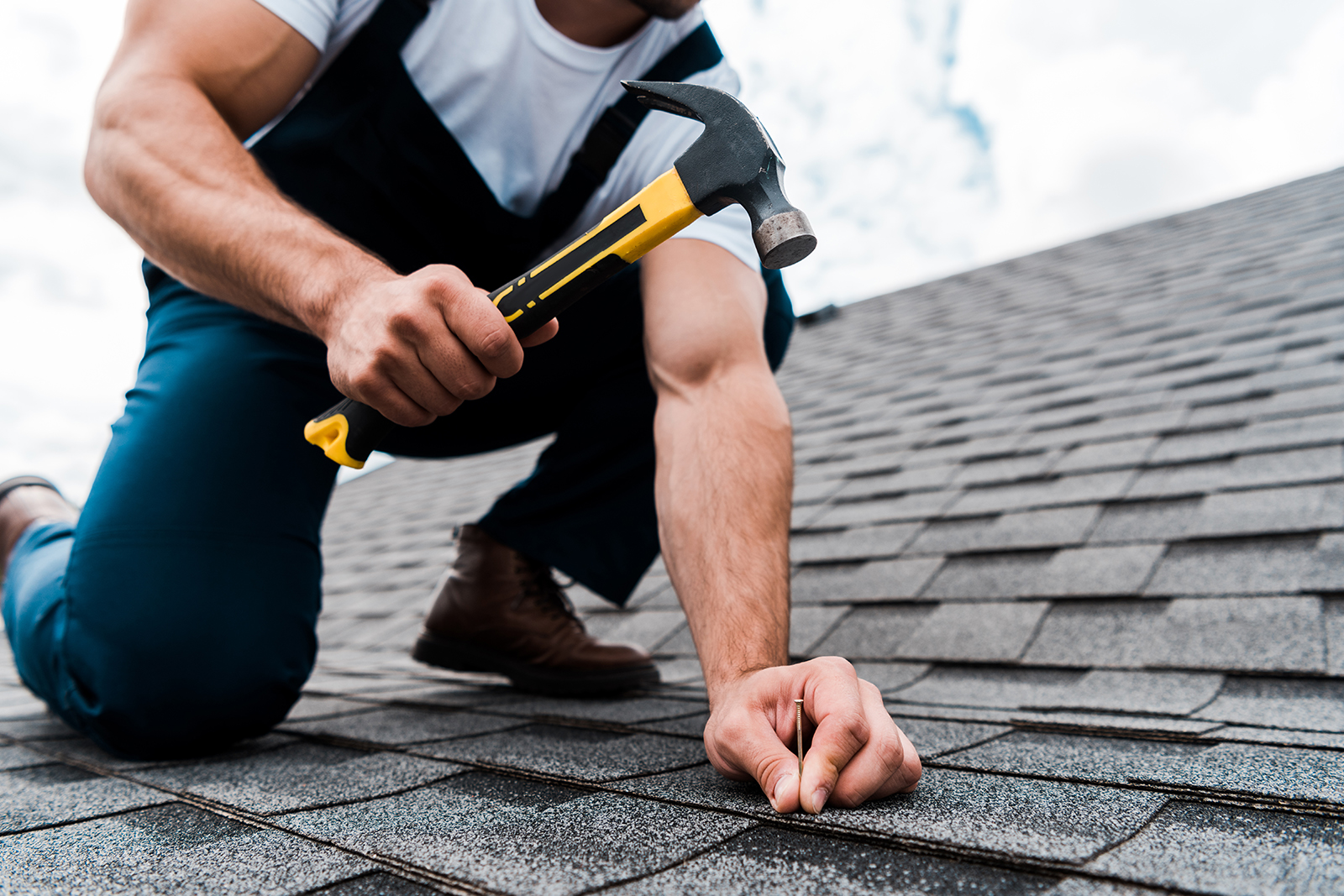fdxr Should I Stay Home During the Roof Replacement?