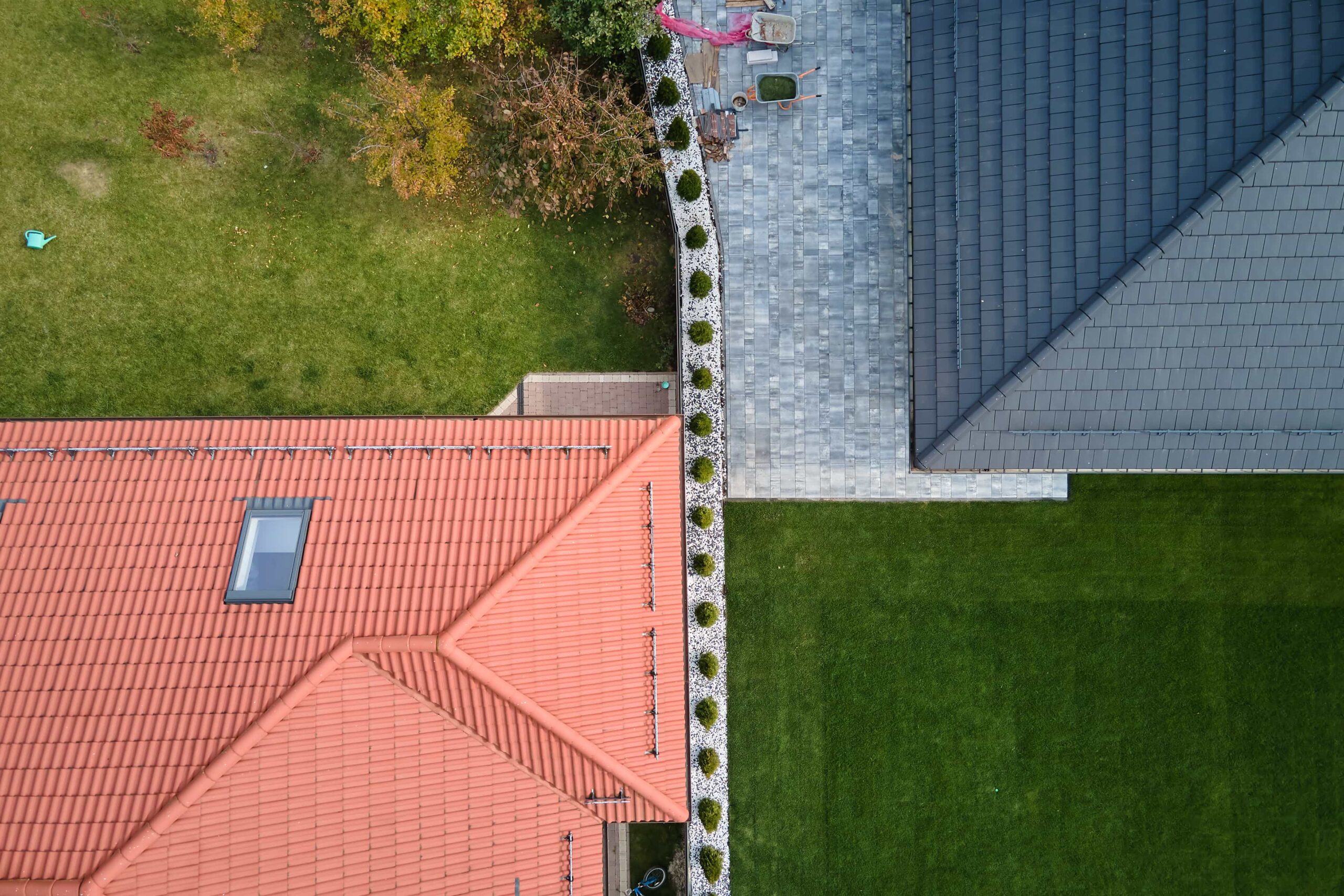 Flat vs Pitched Roofs Flat vs Pitched Roofs