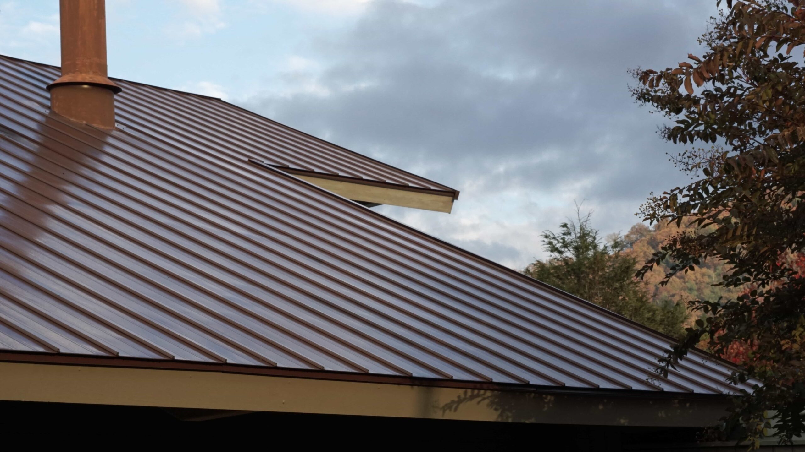 7 Reasons Metal Roofs Are the Best Investment in Dallas Metal Roofs