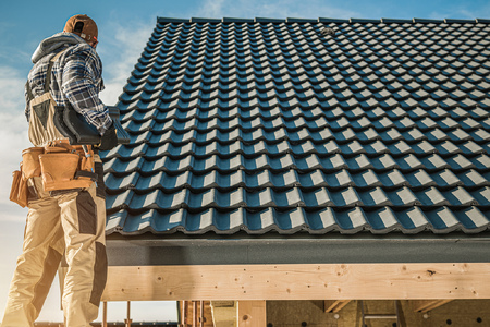 How to find a Roof Repair Specialist?-photo