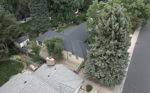 3882 S Newport Way, Denver, CO 80237-photo