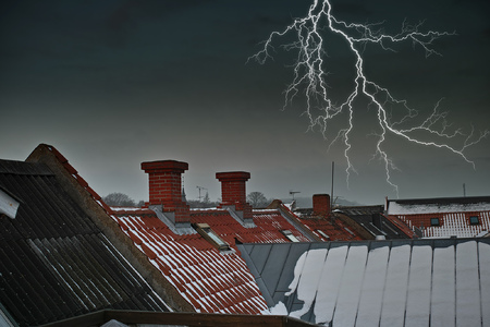 How to Prepare Your Roof for Dallas Storm Season-photo